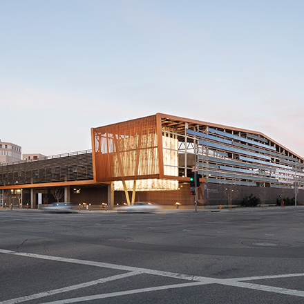 LA Metro Division 13 Bus Administration & Maintenance Facility